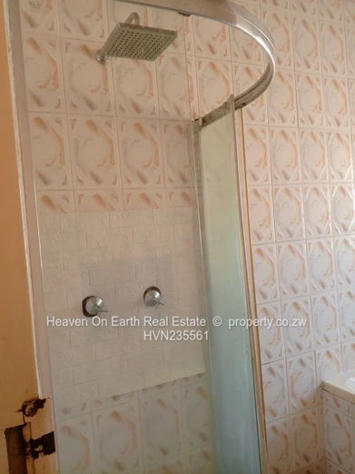 Cluster home to let  (Sole Mandate)