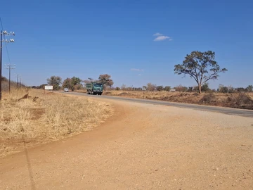 Farm & Agricultural Land