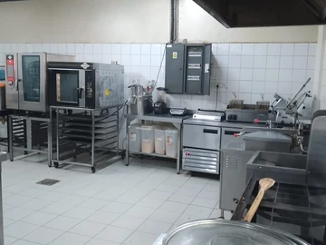 Warehouse & Factory