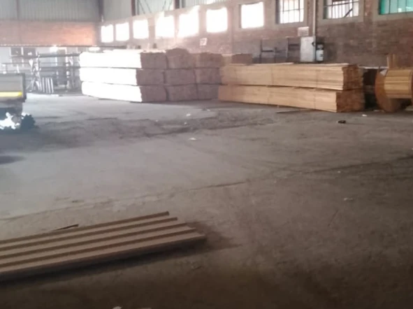 Warehouse & Factory