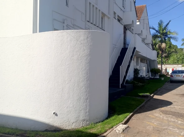 3 Bedroom Garden Flat