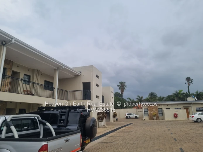 Modern Cluster House