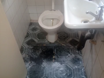2 Bedroom Flat & Apartment