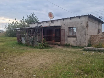 Stands & Residential Land