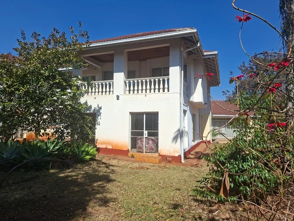 5 Bedroom House