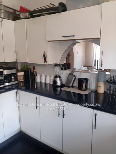 Neat home to let  (Sole Mandate)