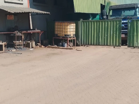Warehouse & Factory