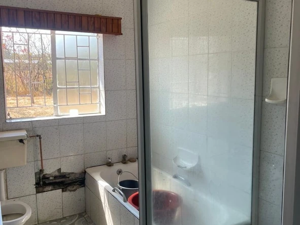 Farm & Agricultural Land