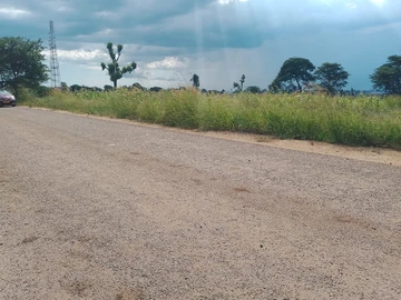 Commercial & Industrial Land