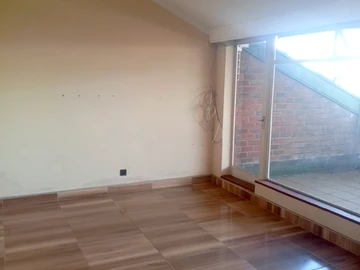 2 Bedroom Garden Flat