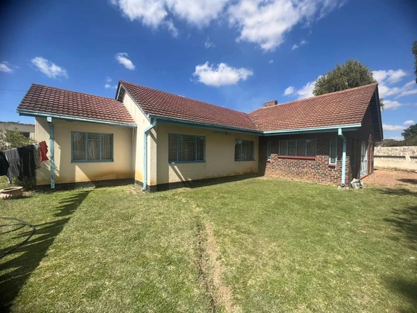 3-Bedroom House Reduced to go