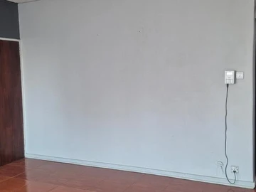 2 Bedroom Flat & Apartment