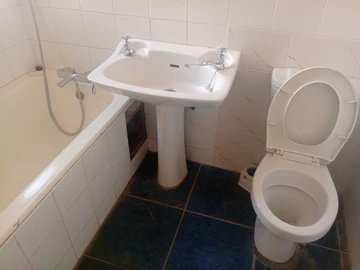 2 Bedroom Garden Flat
