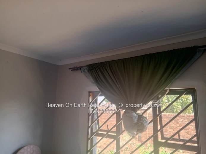 Neat home to let  (Sole Mandate)