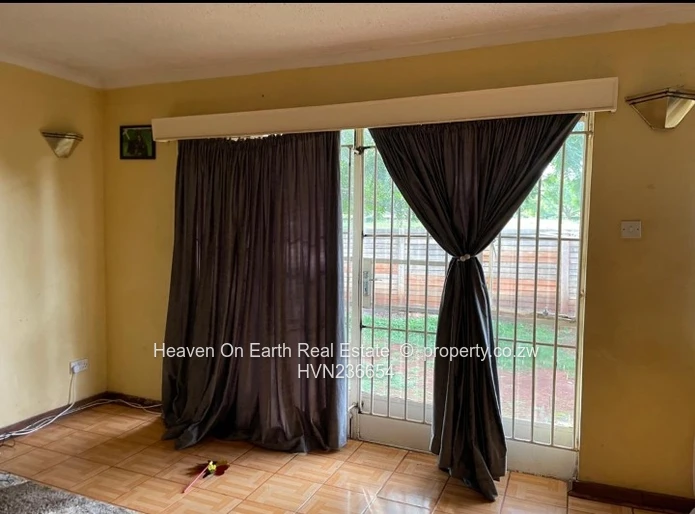 Very close to amenities  (Sole Mandate)