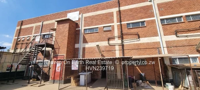 Budiriro 1 Shop to rent (Sole Mandate)