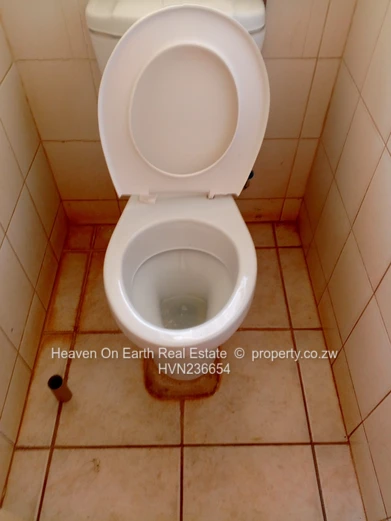 Very close to amenities  (Sole Mandate)