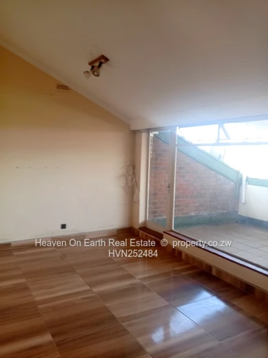 Duplex flat to rent !  (Sole Mandate)