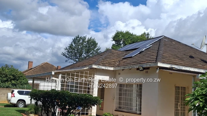 Beautiful 3 beds house