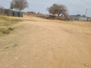 Commercial & Industrial Land