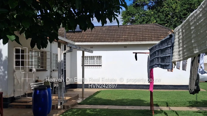 Beautiful 3 beds house