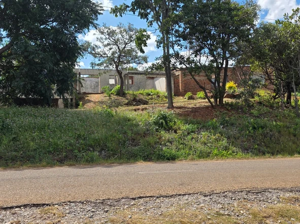 6 Bedroom House