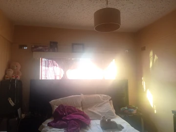 2 Bedroom Flat & Apartment