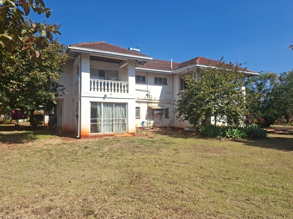 5 Bedroom House