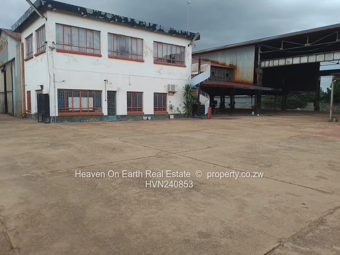 Just a few metres from the Highway 