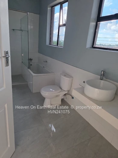 3 bed apartments to let