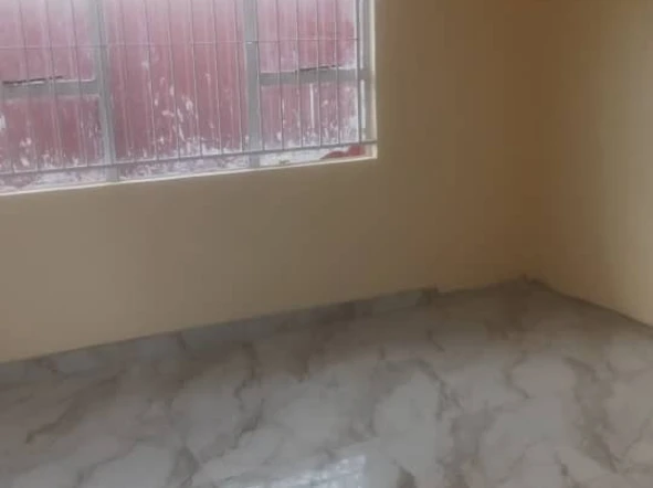 6 Bedroom House