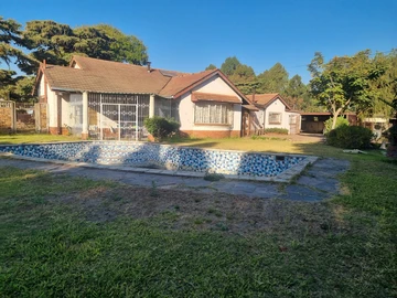 5 Bedroom House
