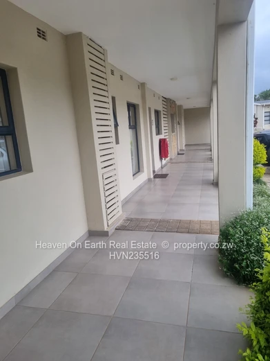 Modern Cluster House