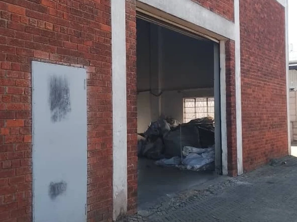 Warehouse & Factory