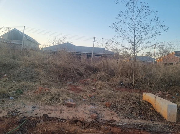 Stands & Residential Land