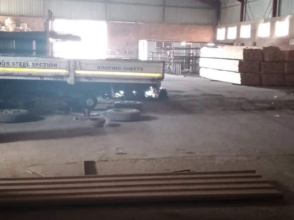 Warehouse & Factory